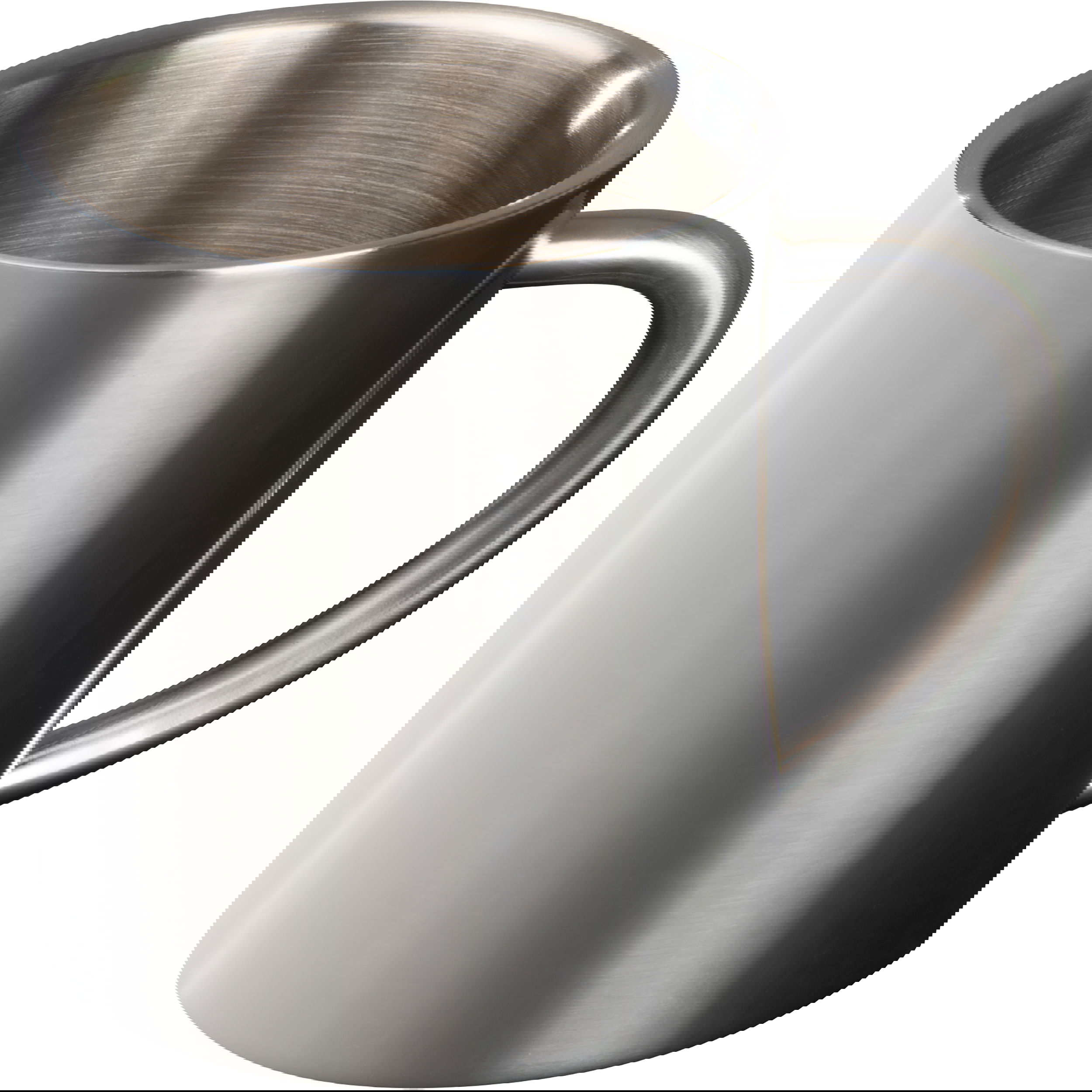 Tasse en métal